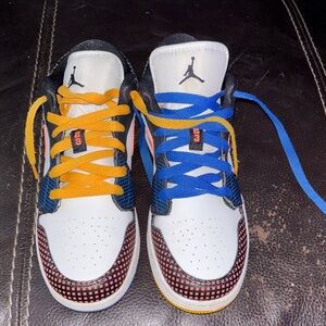 Kids Jordan 1 low